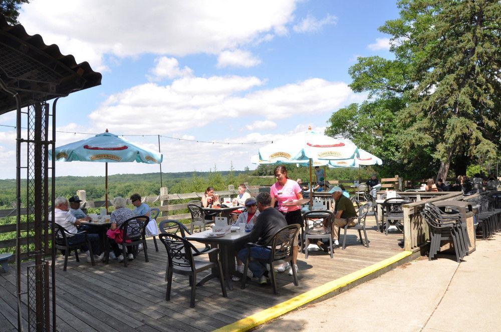 Starved Rock Lodge & Conference Center Utica Экстерьер фото