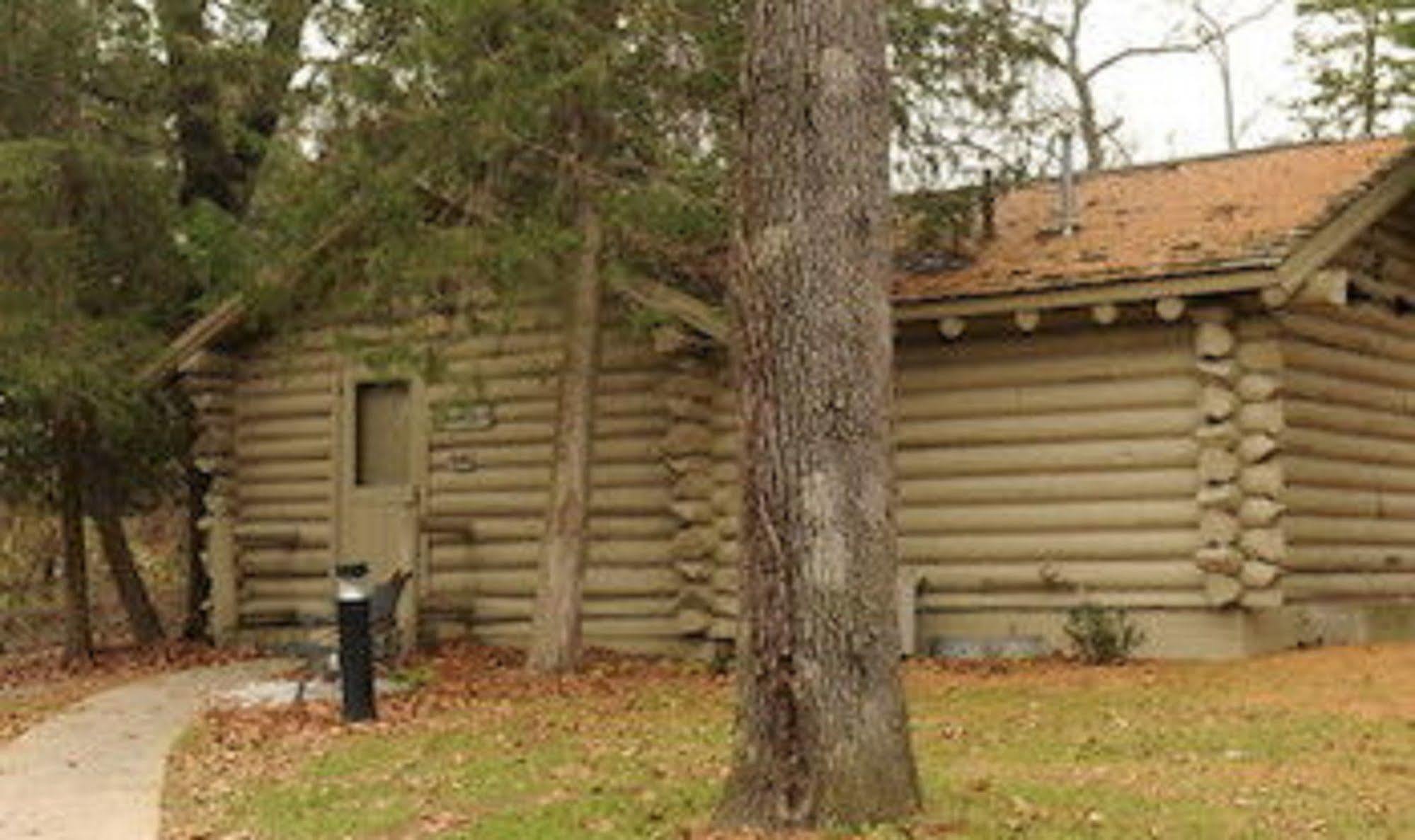 Starved Rock Lodge & Conference Center Utica Экстерьер фото