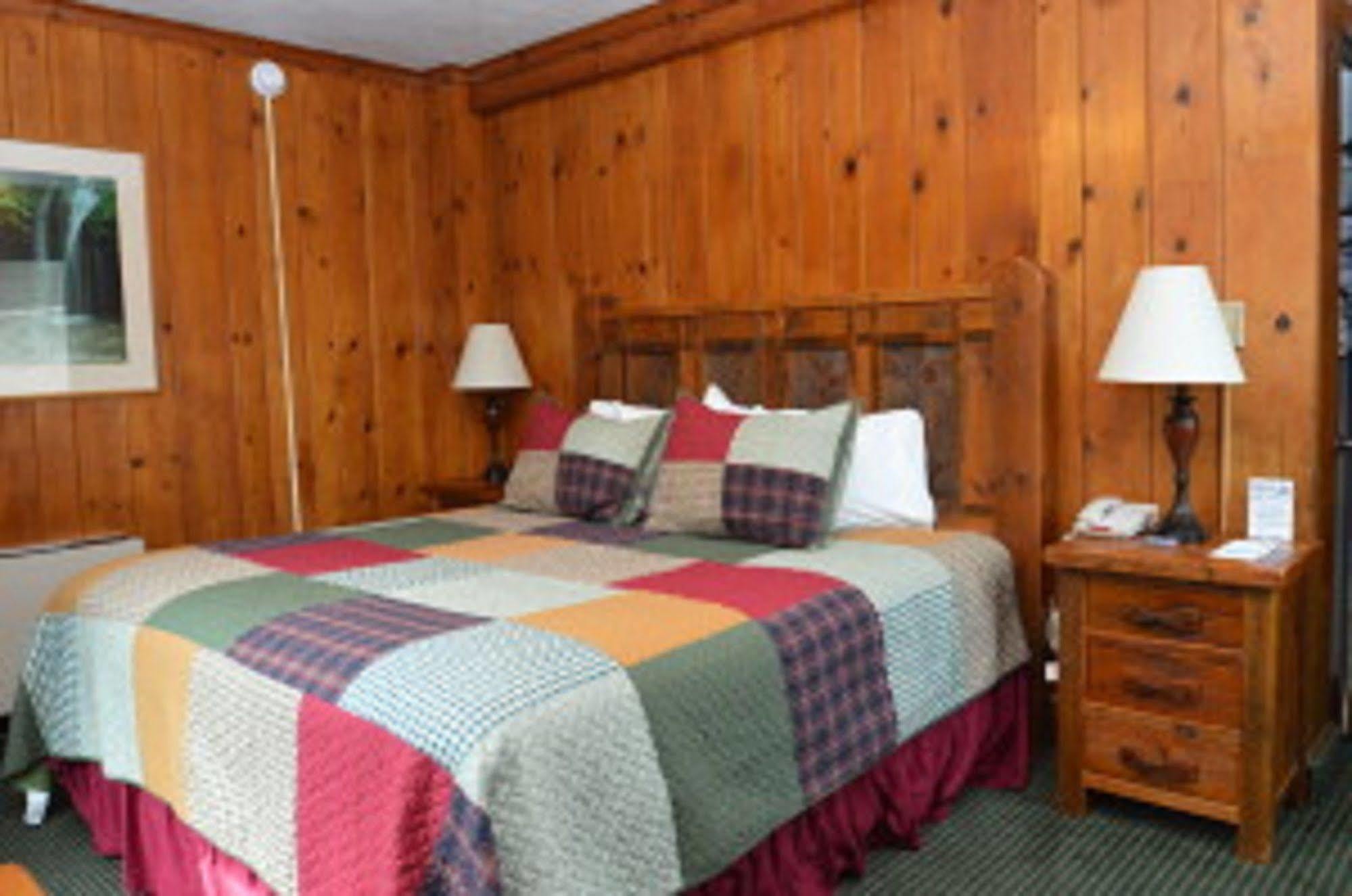 Starved Rock Lodge & Conference Center Utica Экстерьер фото