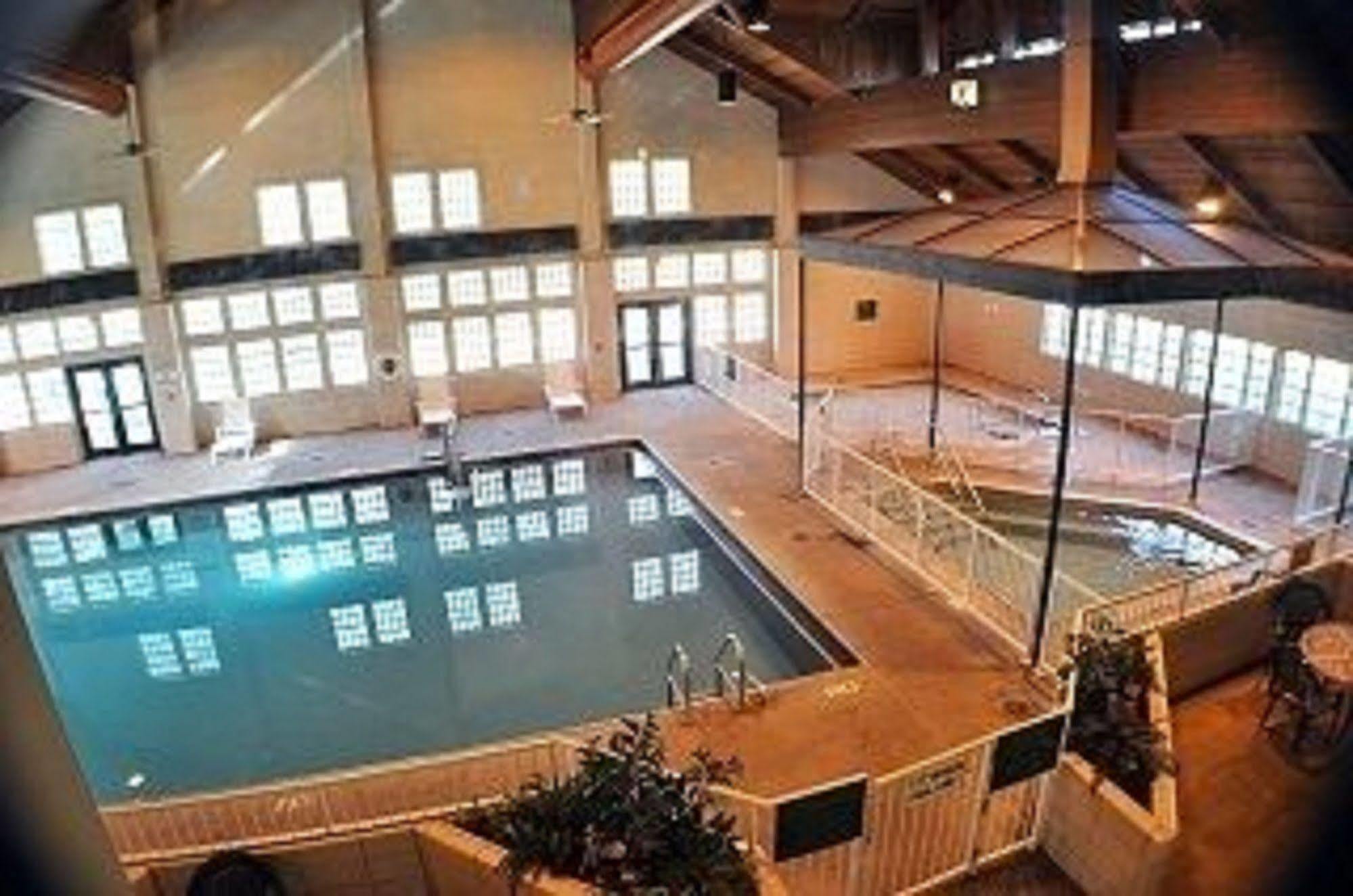 Starved Rock Lodge & Conference Center Utica Экстерьер фото